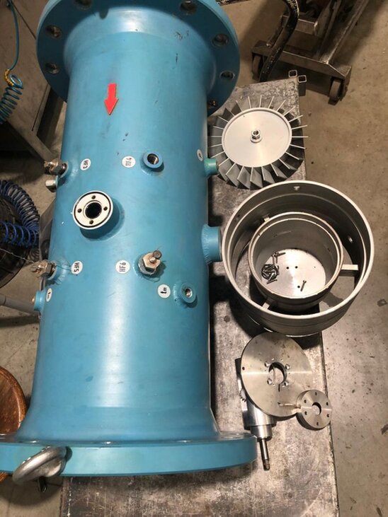 Magazzino con scaffali di contatori gas gestiti per una multiutility nazionale